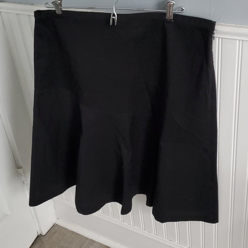 Black skirt